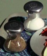 Salt and pepper.jpg (15 KB) Glass shakers