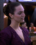 Female Bajoran customer 2369