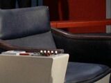 Captain's chair