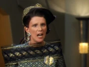 Roana kicks out Martus Maruz