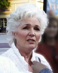 Fionnula Flanagan