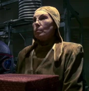 Lorillian with box.jpg (89 KB) Lorillian woman ENT: "Broken Bow" (uncredited)