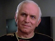 Admiraal Aaron (TNG: "Conspiracy")