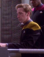 DS9 ops ensign 1