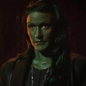Osyraa, a female green Orion (3189)