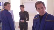 Tucker T'Pol und Archer untersuchen Raumstation