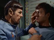 McCoy und Spock aus dem Spiegeluniversum