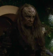 Voroks officer.jpg (15 KB) Klingon officer ENT: "Unexpected" (uncredited)
