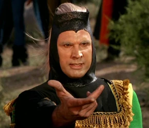 Maab, a Capellan male