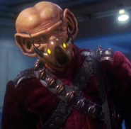 Muk wearing gas mask.jpg (126 KB) Ferengi wearing gas-filtering mask