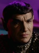 Mark Lenard als Romulanischer Commander…,