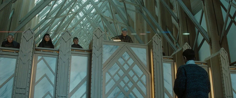 Spock faces Vulcan Science Academy council