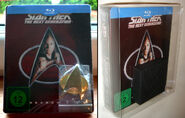 TNG S1 Blu-ray (German steelbook with pins).jpg (598 KB) Original and replacement S1 "Steelbook" set