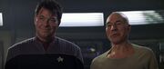 Riker und Picard nach dem Kampf gegen die Son'a