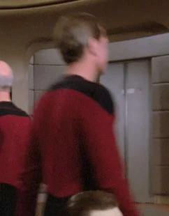 On the bridge Played by an unknown actor (TNG: "The Arsenal of Freedom")