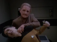 Odo using the Vulcan nerve pinch on a security officer