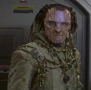 Kreetassan Captain ENT: "Vox Sola", "A Night In Sickbay"