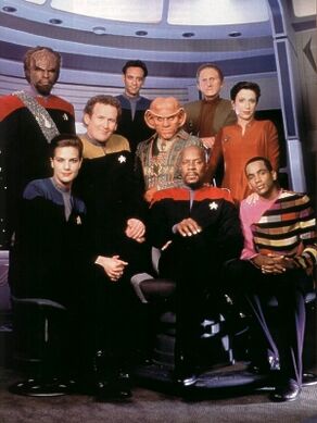 DS9 crew