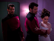 Riker with Riker and Manua holograms