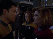 Kim überzeugt Janeway vom Quantenslipstreamantrieb