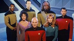 Die TNG-Crew der sechsten Staffel.