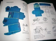 Star Trek Action Toy Book - Tricorder page.jpg (70 KB) Page with part of the Tricorder model