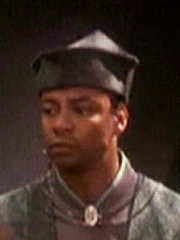 Tonsa, ein bajoranischer Vedek