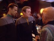 Bashir und O'Brien auf Morns Gedenkfeier