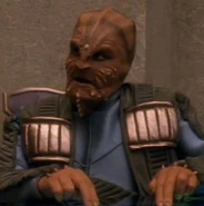 Markalian head guard.jpg (29 KB) Albino's head guard DS9: "Blood Oath"