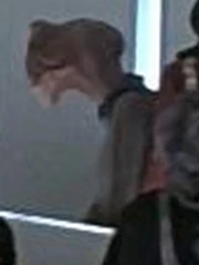 Saurischer Delegierter mit langem Schädel im Föderationsrat 2286