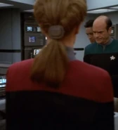 Sue Henley, Coda.jpg (47 KB) Photo double for Kate Mulgrew VOY: "Coda" (uncredited)