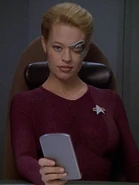Traumfrau Seven of Nine zwinkert.jpg (27 KB) …und in einem Traum zwinkert Seven dem Doktor lüstern zu.