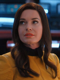 Cmdr. Una Chin-Riley (USS Enterprise)