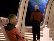 Sisko spricht mit Picard