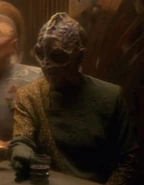 Alien bar patron VOY: "Alliances" (uncredited)