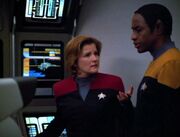 Janeway zweifelt an der Untersuchung über Kovin