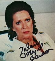 Majel Barrett autographe