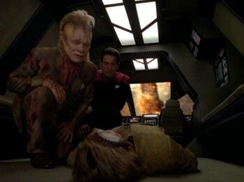 Neelix views dead Neelix hologram