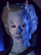 …und als Lieutenant Tarah.