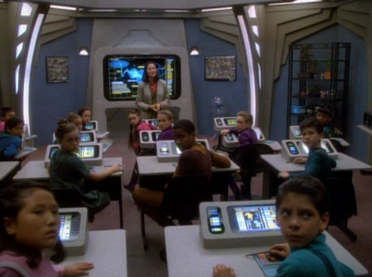 DS9 school