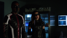 Hallucinations of Black Canary and Mister Terrific