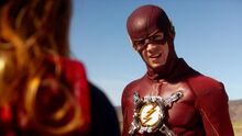 Flash meets Supergirl