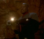 Type 3B phaser rifle tracking light