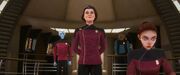  Janeway and her staff on the bridge