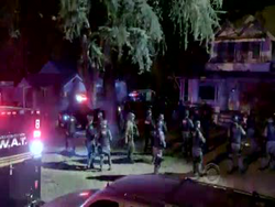 S6 EP7 SWAT teams arrive to arrest Bertram