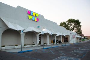 Hoer exterior