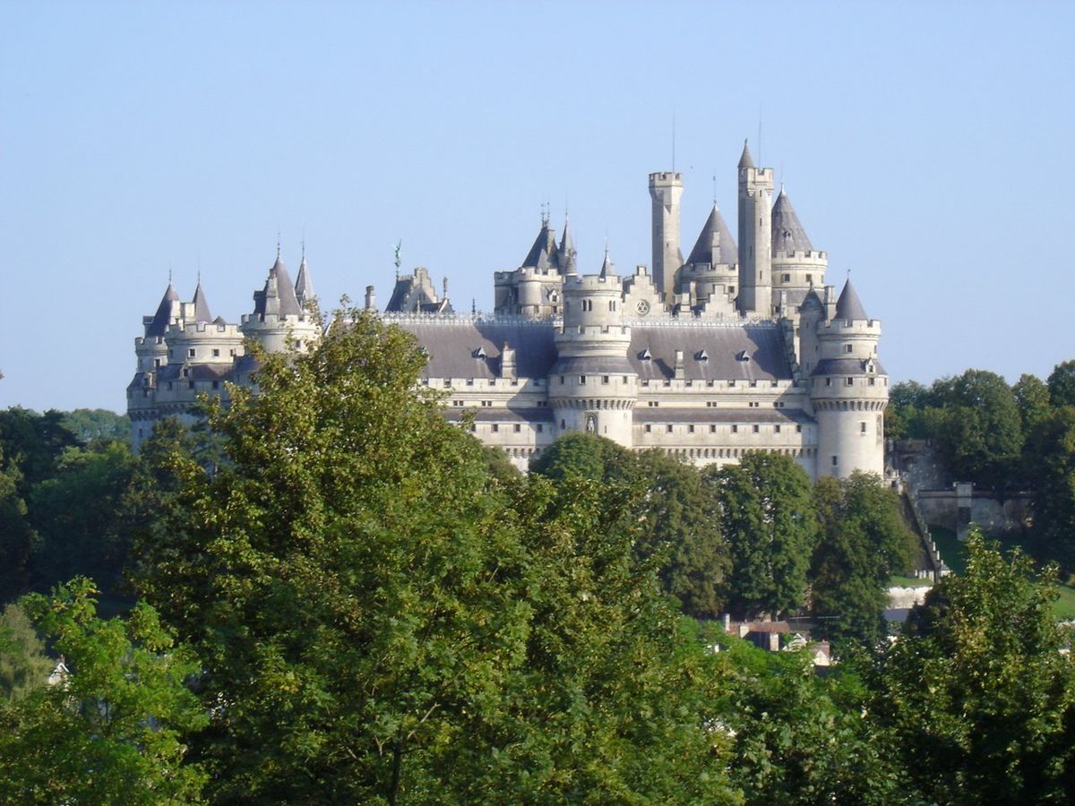 Pierrefonds Merlin Wiki Fandom