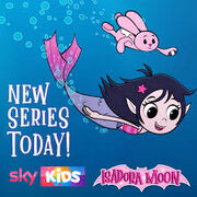 Isadora swimming