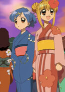 Hanon and Lucia in their yukatas