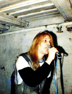 Late Mayhem Vocalist Per 'Dead' Ohlin's Skull Fragment Is Up For Sale -  Maniacs Online